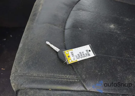 2011 Buick Enclave 1Xl z USA, uszkodzony, nr VIN 5GAKRBED8BJ169056